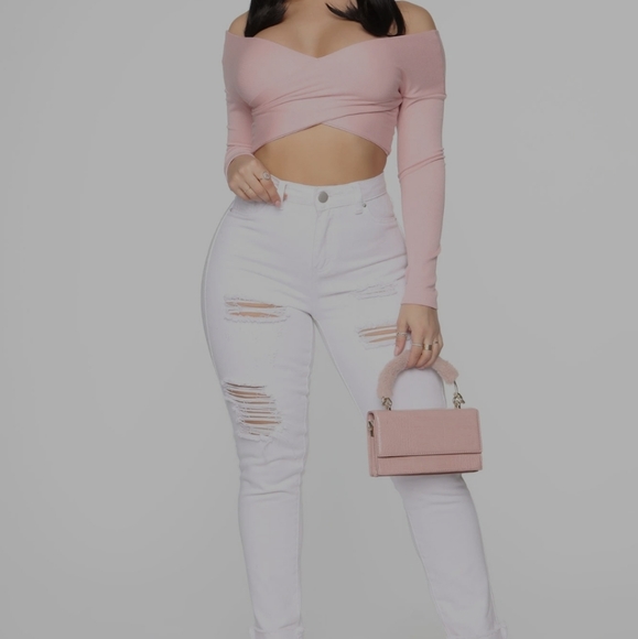 Fashion nova pink crop top - Picture 2 of 3
